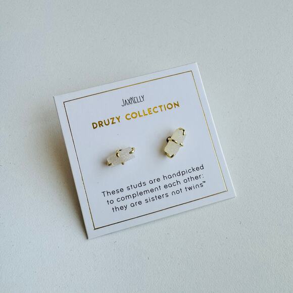 NEW ANTHROPOLOGIE JaxKelly 18kt Gold White Druzy Stone Gemstone Bar Earring - Picture 6 of 7